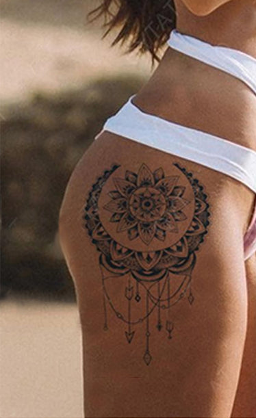 Tatouage au jagua – Mandala floral en collier - Harmonie et sacralité