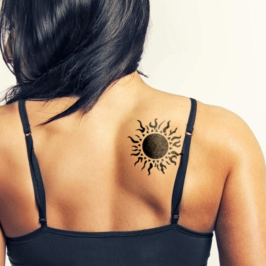 Pochoir Soleil noir - taille moyenne